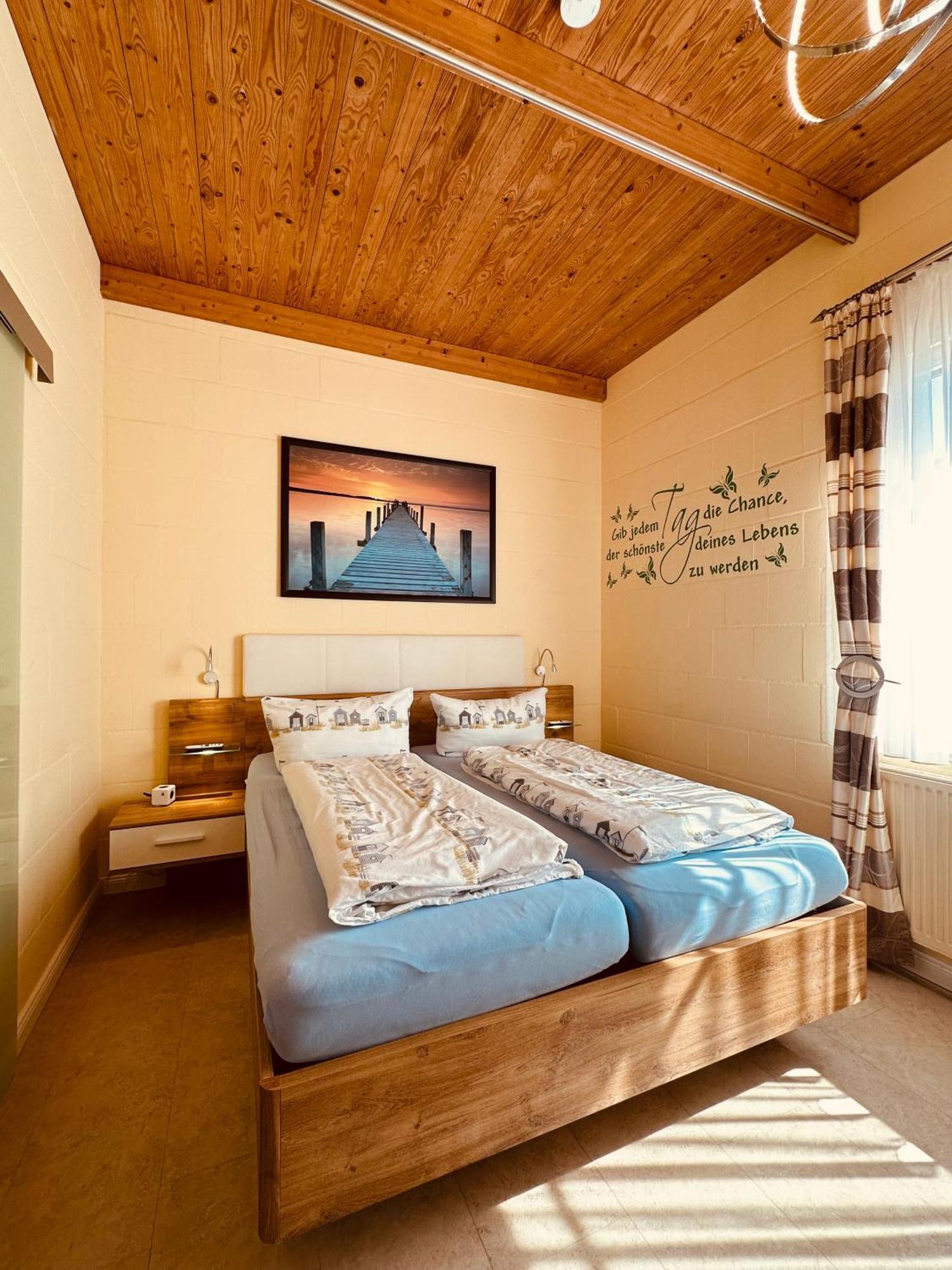 Hotel Drostenhof Garni Esens Kültér fotó