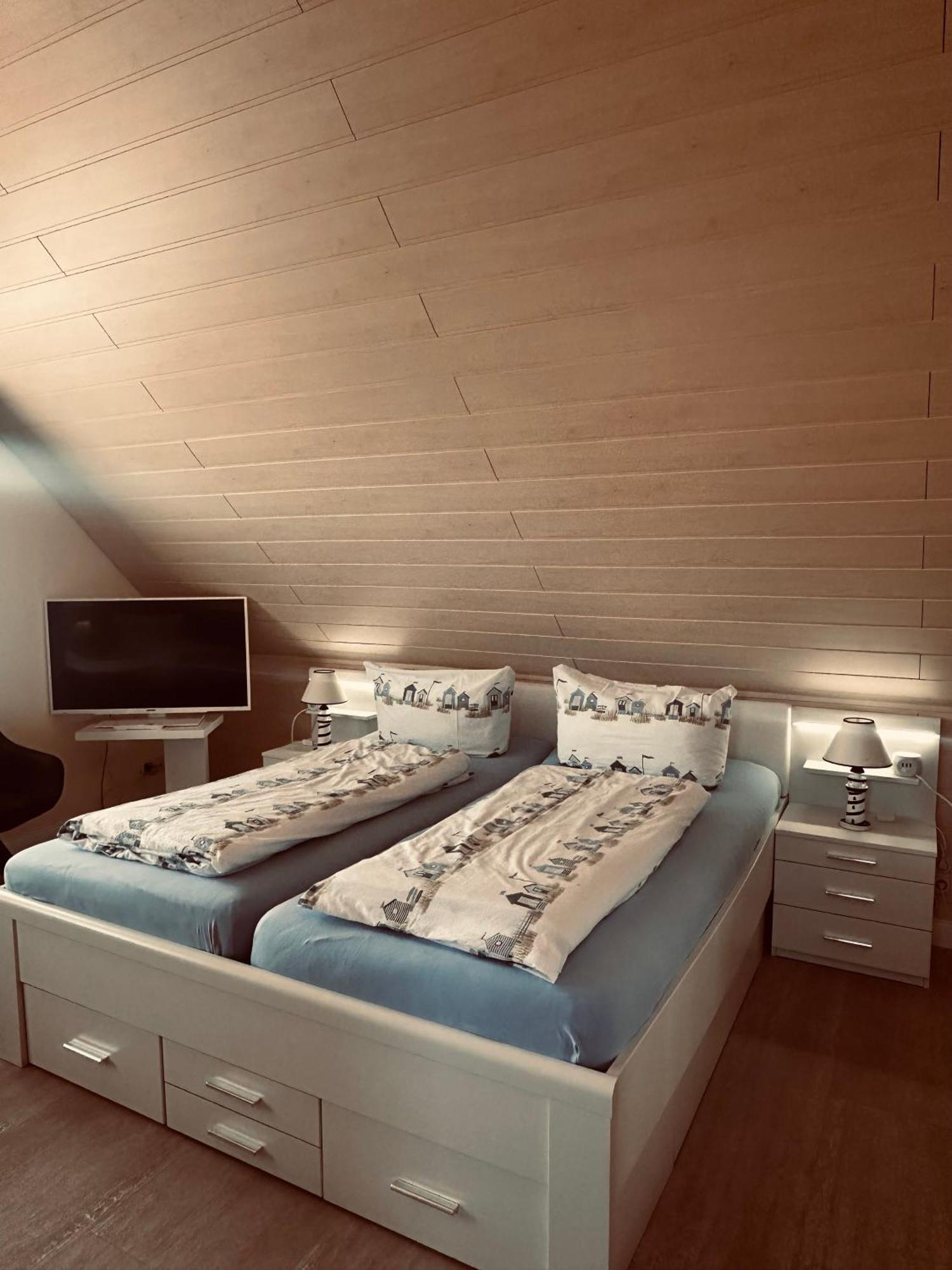 Hotel Drostenhof Garni Esens Kültér fotó