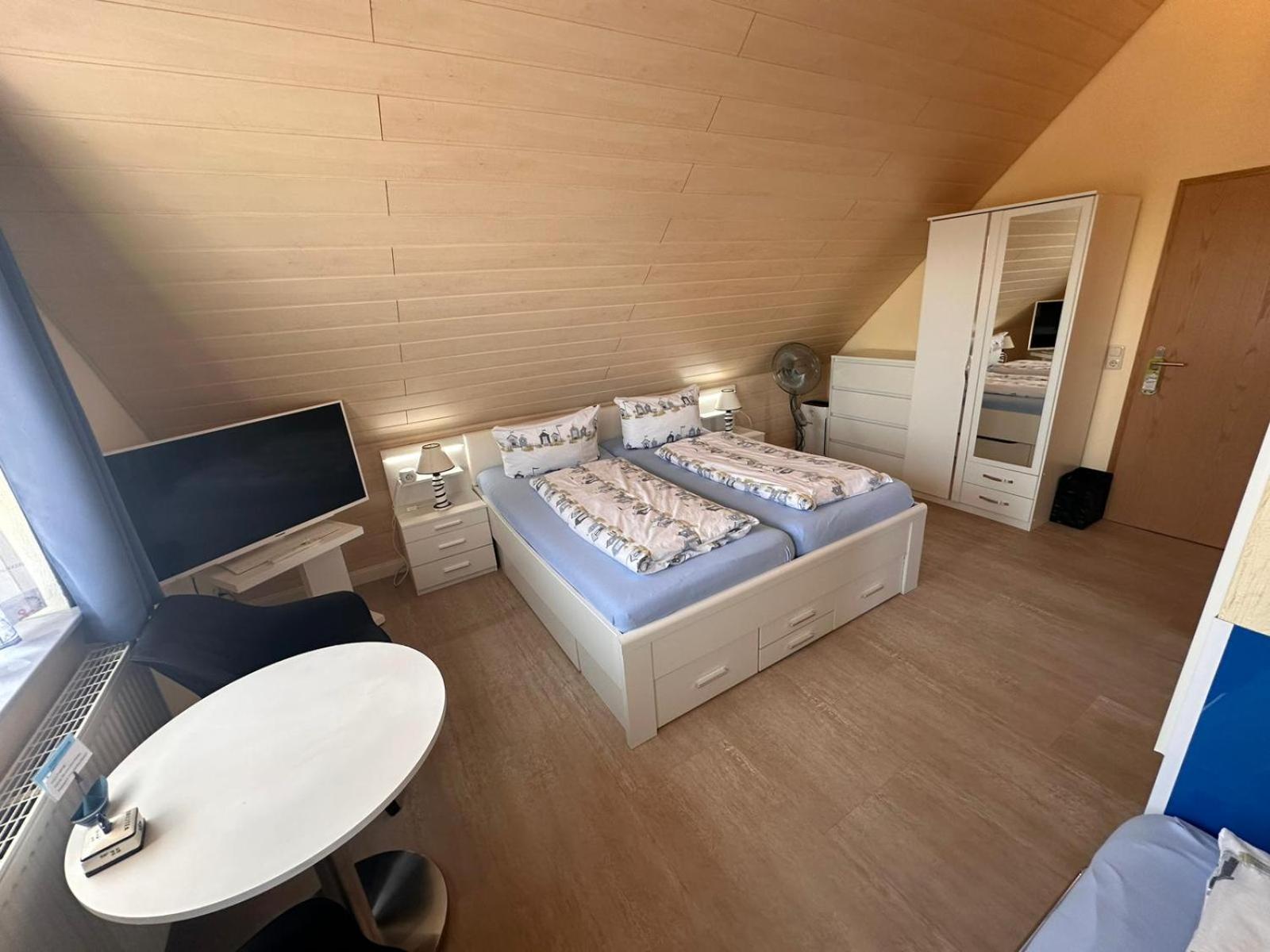 Hotel Drostenhof Garni Esens Kültér fotó