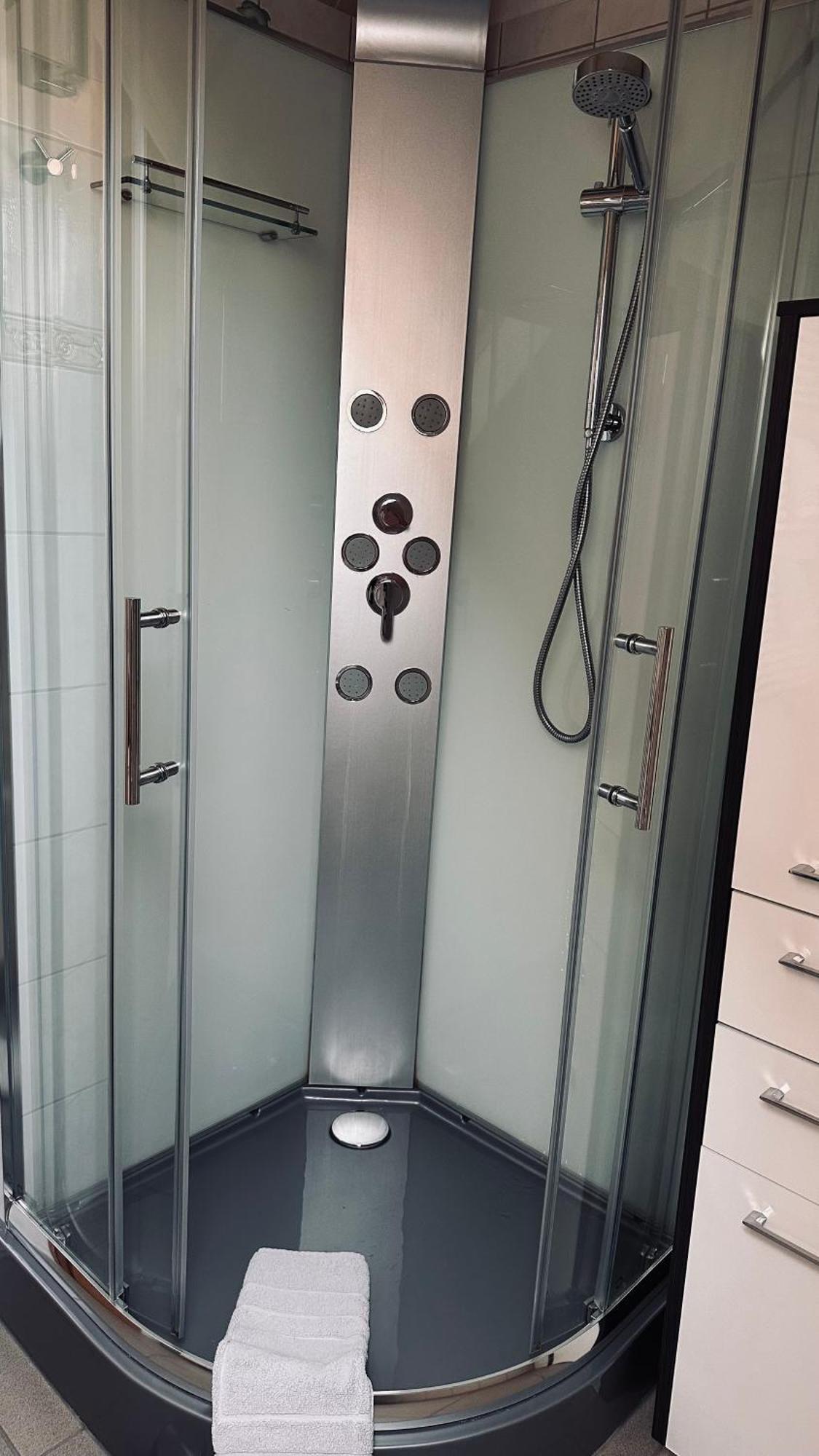 Hotel Drostenhof Garni Esens Kültér fotó